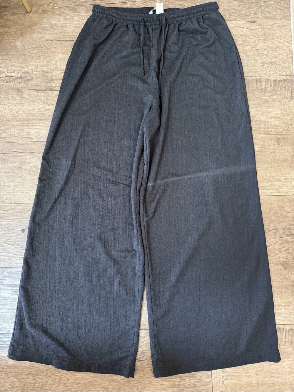 H&M Black Wide-Leg Drawstring Sweatpants M